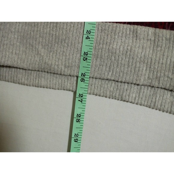 Unicorn 🦄 Tribe Red Christmas Sweater Snowflakes Reindeer sz Large - Picture 8 of 9